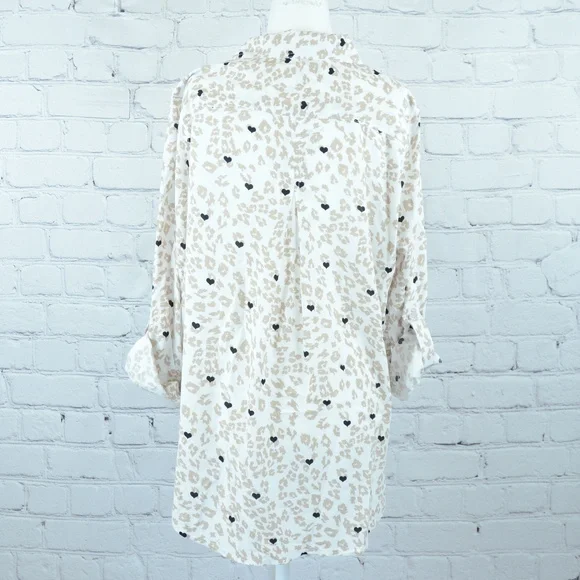 NEW! VELVET HEART Animal & Heart Print Button Up… - Picture 3 of 7